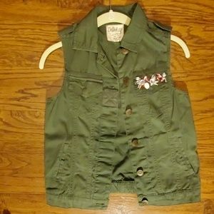 Army green vest with jeweled pocket